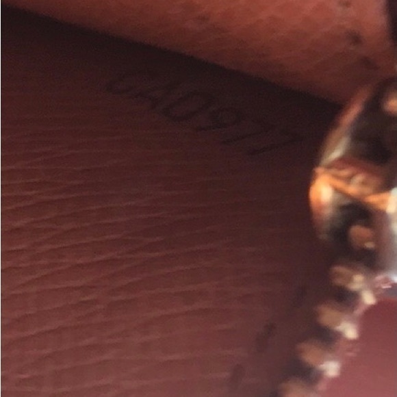 Authentic‎ Louis Vuitton Portefeiulle Sarah Long Wallet - Picture 7 of 9